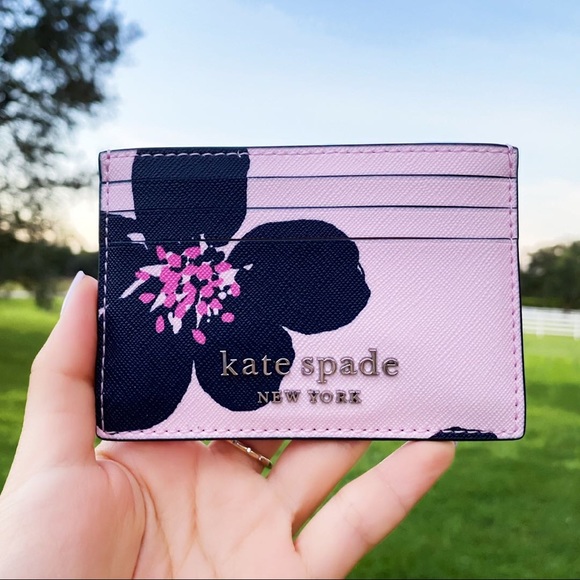 kate spade Accessories - NWT Kate Spade ♠️ Cardholder 💕